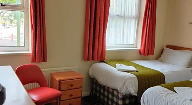 Четырёхместный номер Standard Inglewood Palm Hotel
