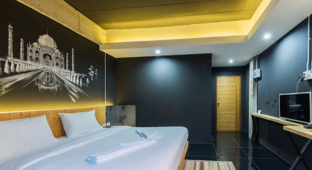 Двухместный номер Standard с балконом Nine Blue Residence
