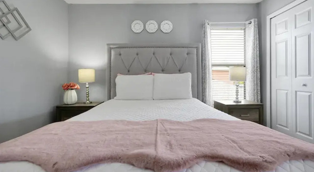 Family-Friendly 6-Bedroom Villa with Pool Game Room and Themed Bedrooms at Emerald Island Resort, Rezerwuj Ośrodek wypoczynkowy Kissimmee Kissimmee
