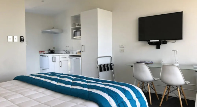 Люкс Luxury с частичным видом на море Carters By the Sea
