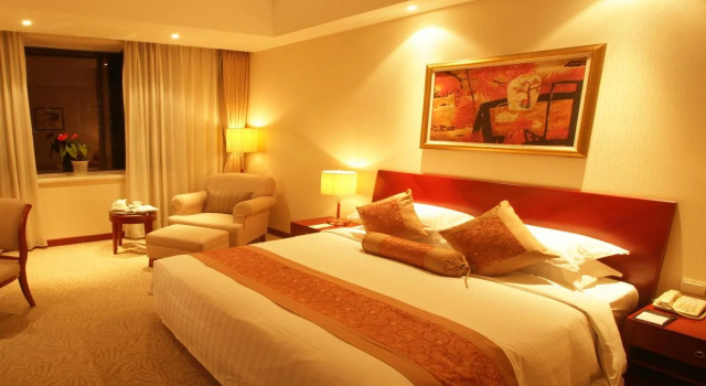 Kingswell Hotel Tongji, Varaa Hotelli Yangpu 