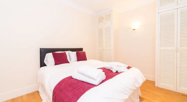 Апартаменты с 3 комнатами PML Apartments Elvaston Mews