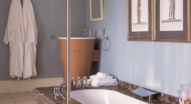 Двухместный номер Superior с балконом Hotel Recour