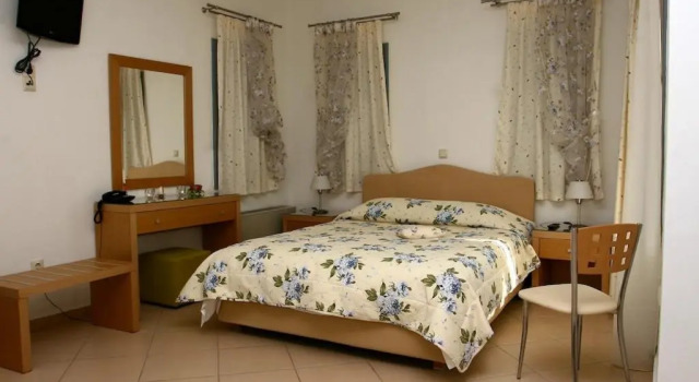 Люкс Augustis Suites