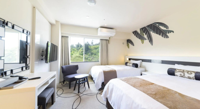 Двухместный номер Standard с видом на горы Courtyard by Marriott Okinawa Resort