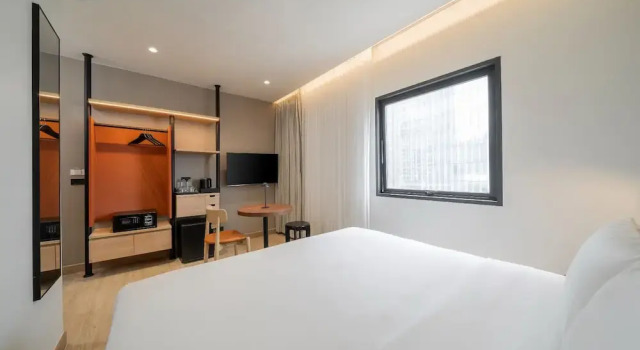 Номер Standard Asoka Hotel