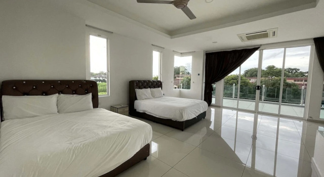 Бунгало Alpine PD Taman Kiara 2 Homestay