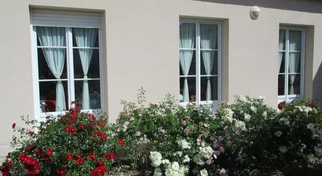Le Clos Albert, Забронировать Отель Отели Вьен 3 звезды, 3*