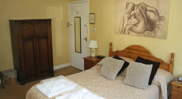 The Baskerville Arms, Book Hotel Hoteller i Clyro med parkering, Parkering