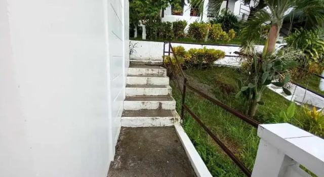 Двухместный номер Economy с балконом Bellevue Cottages