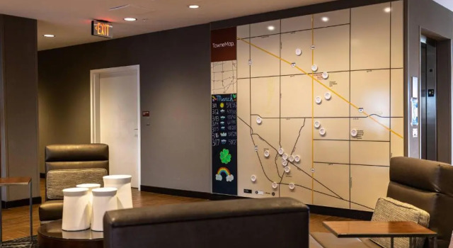 Четырёхместная студия с видом на город Towneplace Suites By Marriott Hays