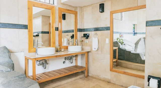 Люкс Deluxe с балконом Iguanazu Bed & Breakfast