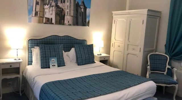 Номер Superior Kyriad Saumur Hyper Centre Hôtel, Appartements, Séminaires et SPA soins Sothys Paris