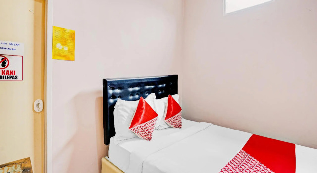 Dhoho Family Guest House by Oyo Rooms