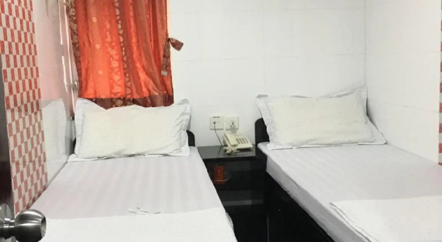 Standardowy dwuosobowy pokój Dutch Hostel