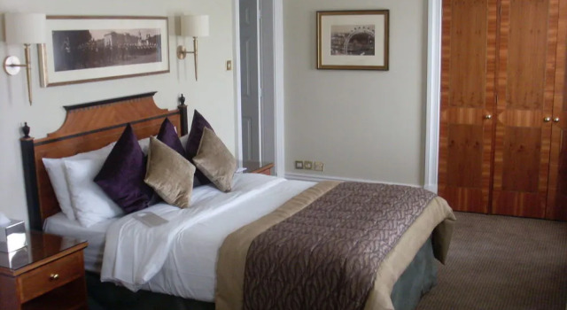 Hendon Hall