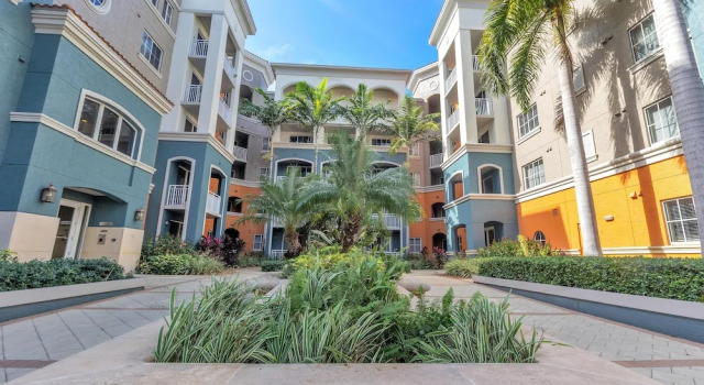 Dharma Home Suites South Miami at Red Road Commons, Rezerwuj Apartament Hotele w Miami Beach z parkingiem, Parking