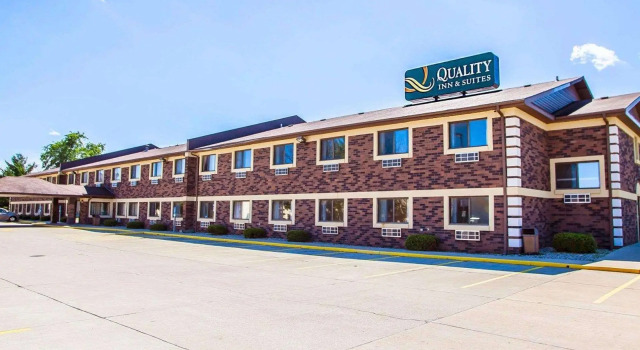 Номер Standard Quality Inn & Suites Champaign North - Urbana