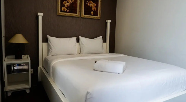 Strategic 2BR Apartment at Trillium Residence, Book Apartment Apartments in Surabaya, near Tunjungan Mall, Apartment