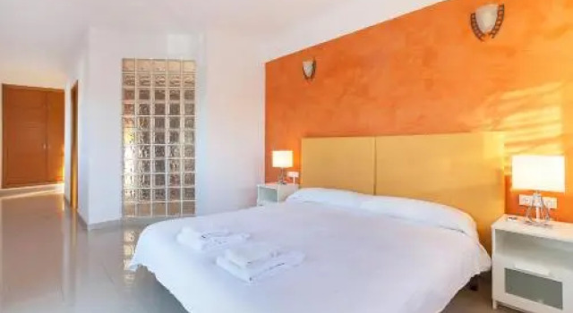 Villa Trobadors, Book Villa Sommerhuse i El Arenal, Hytte