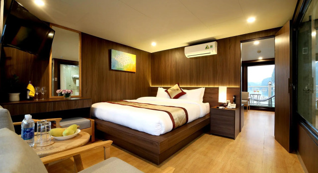 Unicharm Cruise Halong, Забронировать Отель Отели Халонг с парковкой, Парковка