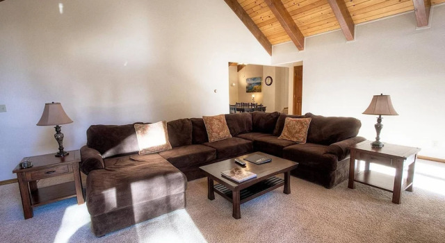 Burnt Cedar Lodge
