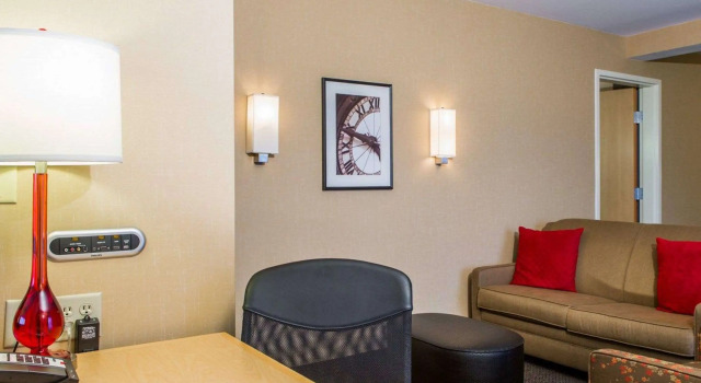 Cambria Hotel Madison East