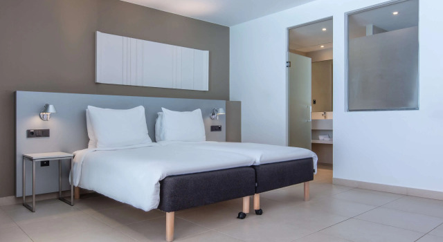 Семейный номер Standard с балконом Radisson Blu Resort & Spa, Gran Canaria Mogan