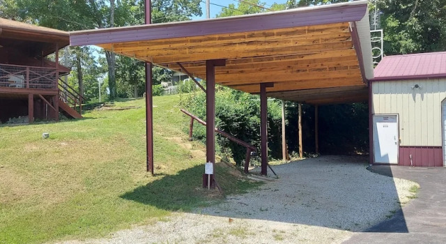 Коттедж Kozy Cove Cabin - 1 Block to Lake Boat Launch - Covered Boat Parking - Lake Fun