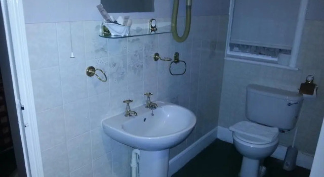 Семейный номер Standard Tree Hotel at Iffley