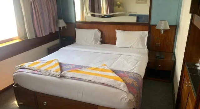 Mimi and Diamond Hotel