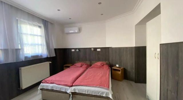 Коттедж Holiday Apartmanház