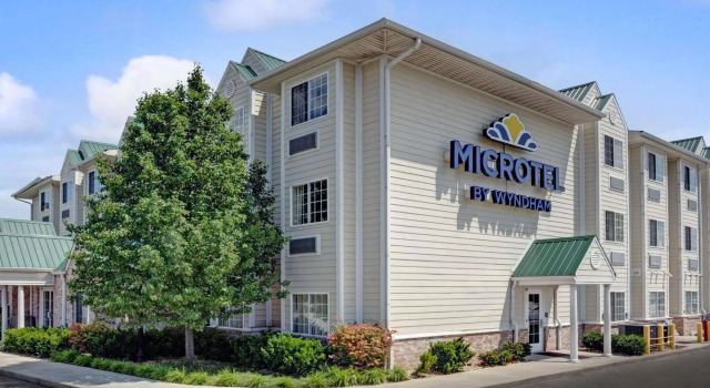 Номер Standard Microtel Inn & Suites by Wyndham Indianapolis Airport