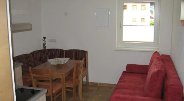 Gästehaus Mrak, Prenota Hotel Hotel a Tirolo con parcheggio, Parcheggio