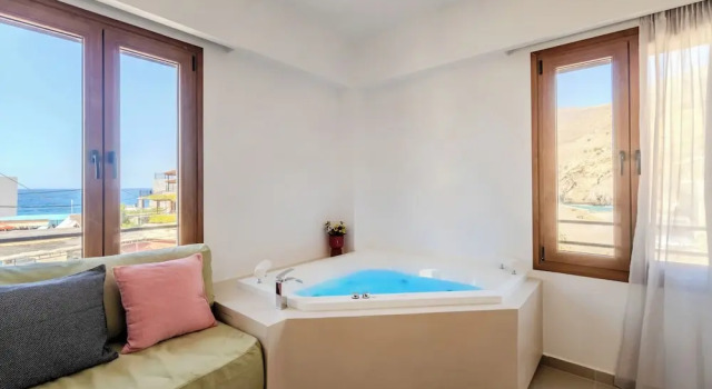 Люкс Deluxe VENTUS Luxury Suites