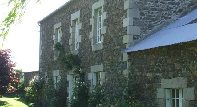 Holiday home Le Gite de Kerneuil, Rezerwuj Hotel Gommenecʼh Bretania