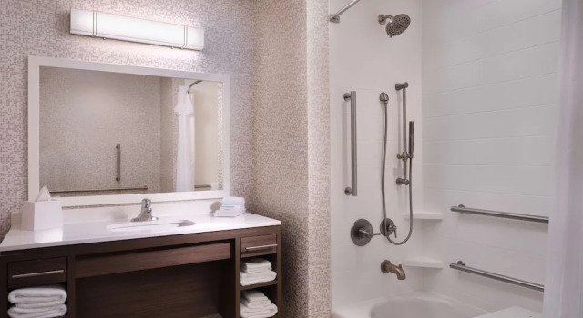 Четырёхместная студия Home2 Suites By Hilton Tupelo