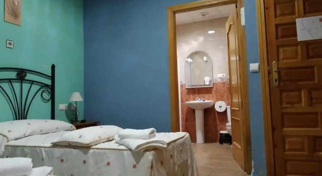 Hostal Restaurante El Parador, Book Hotel Alcaracejos Madrid
