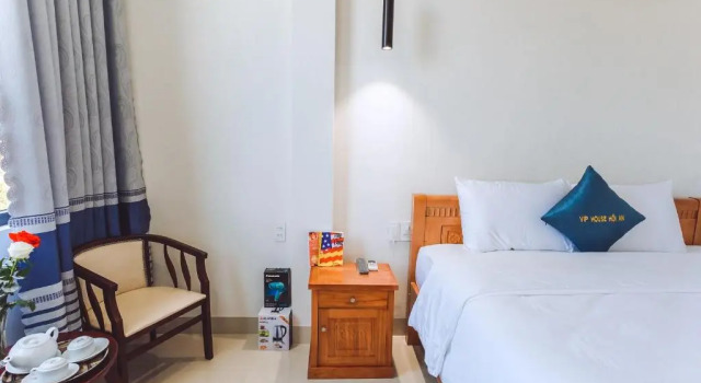 Двухместный номер Deluxe с балконом Vip House Hoi An Homestay