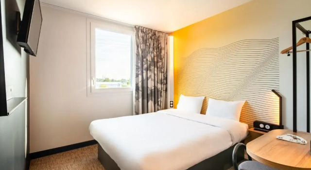 Двухместный номер B&B HOTEL Igny Palaiseau