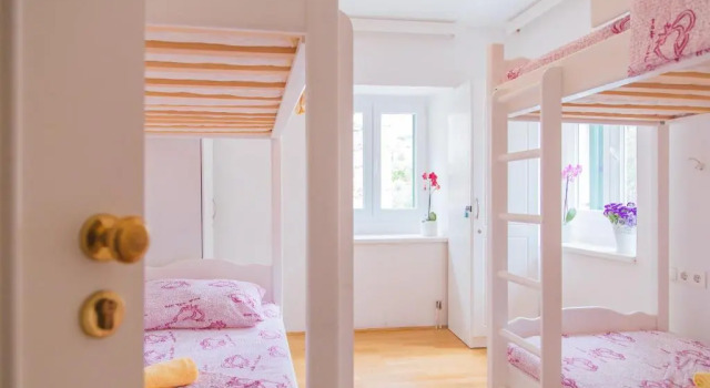 Кровать в общем номере Hostel Marinero
