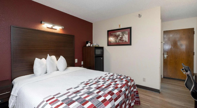 Номер Superior Red Roof Inn Springfield, MO