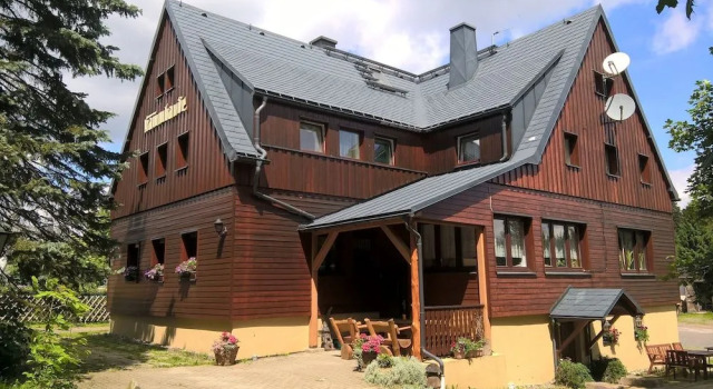 Kammbaude Neuhermsdorf