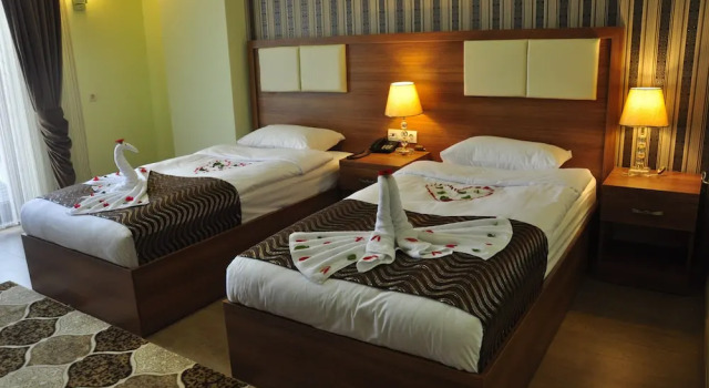 Номер Standard с балконом Aygur Hotel
