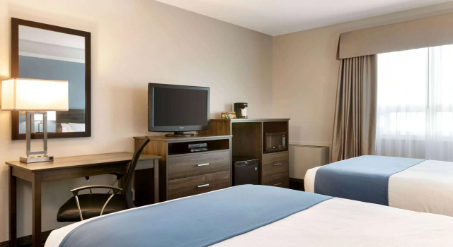 Travelodge Suites New Glasgow, Rezervovat Hotel Hotely v Nové Skotsko s parkováním, Parkování