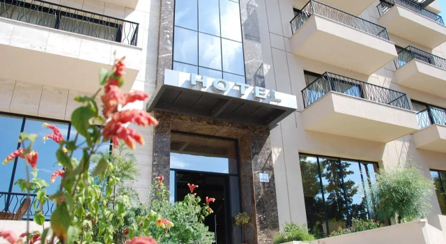 Hotel Hec Apartments