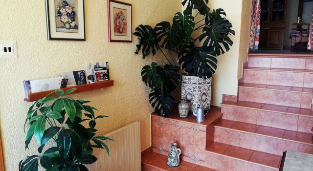 Joanet Guarda turismo familiar en plena naturaleza, Prenota Hotel Font-Rubi 