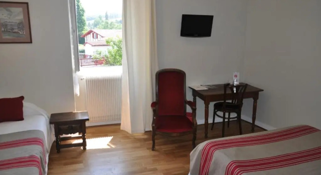 Номер Economy Hôtel Euzkadi
