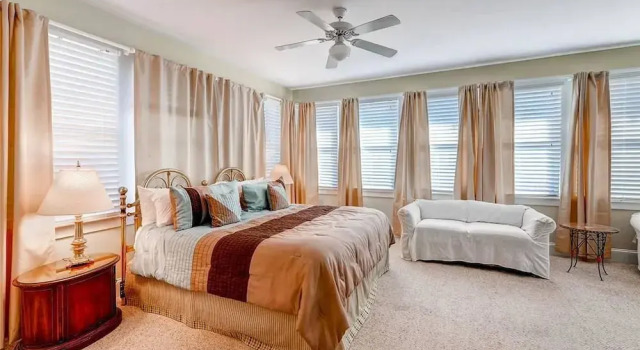 Bogan s on the Beach 4 Bedroom Holiday Home By Bald Head Island, Забронировать Дом для отпуска Болд-Хед-Айленд Северная Каролина