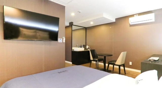 Двухместный номер Standard Louis Hotel